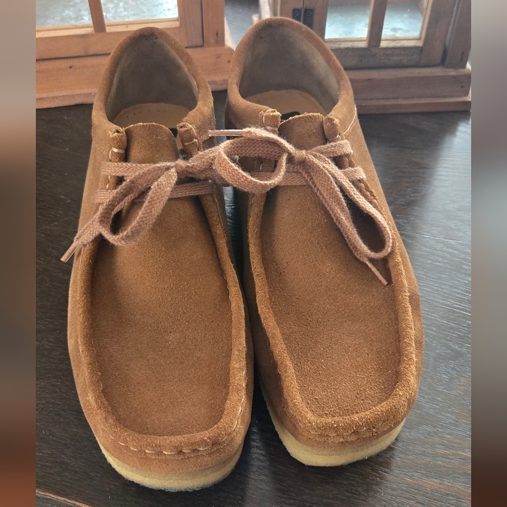 Brown Suede Lace-Up Shoes